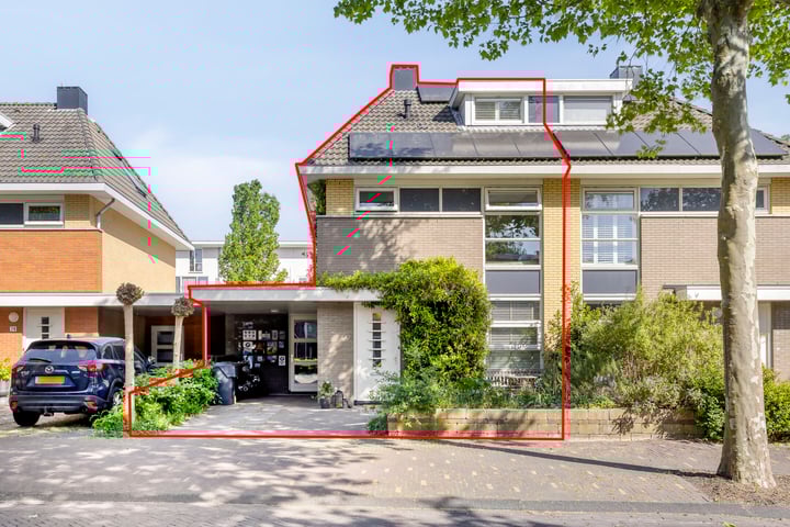 Hugo de Vrieslaan 76 in Oegstgeest
