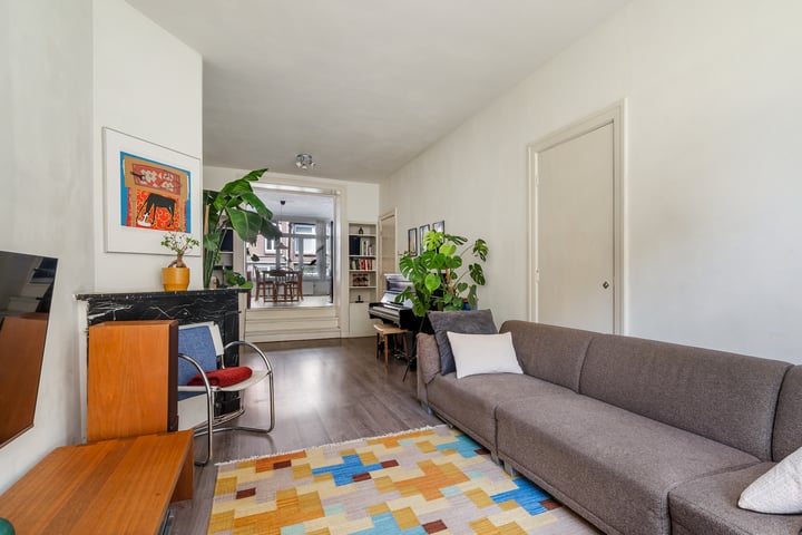 Hugo Molenaarstraat 39B in Rotterdam