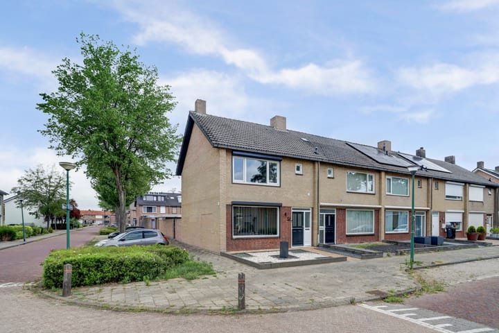 Hugo van der Goesstraat 16 in Kaatsheuvel
