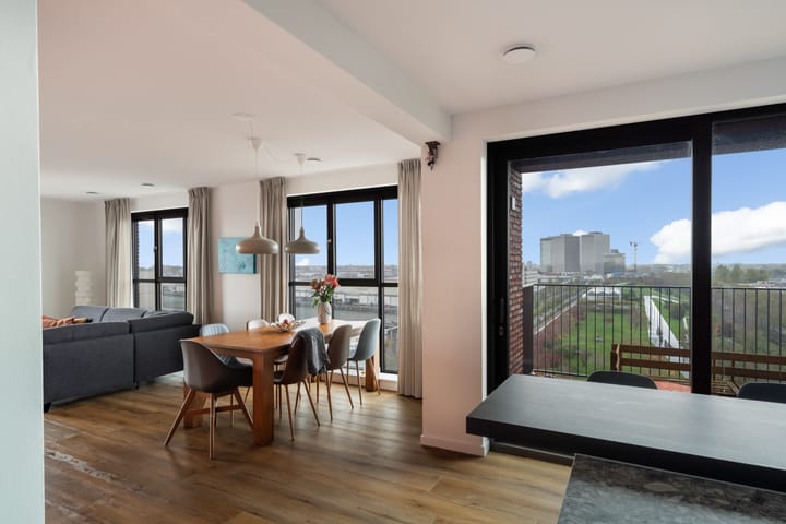 Huidenclubplein 172 in Rotterdam photo