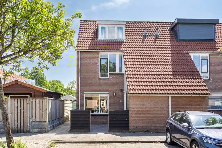 Huifkarstraat 30 in Purmerend