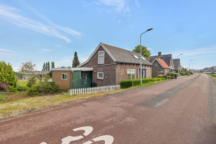 Huigsloterdijk 178 in Abbenes foto