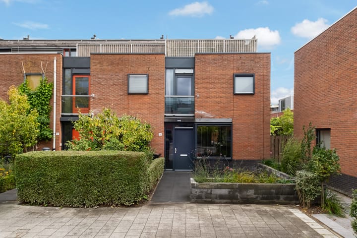 Photo of property Huis te Vlietlaan 14, Utrecht