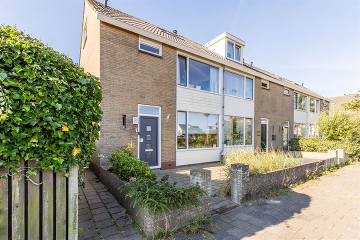 Huis ter Duin 1 in Egmond aan Zee