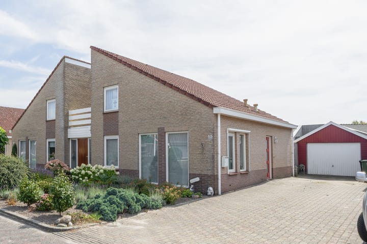 Foto van woning Huisinghelaan 13, Onstwedde