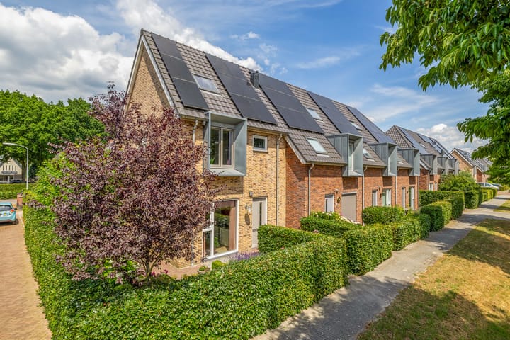 Huisstee 1 in Hierden