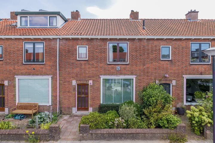 Photo of property Huizingastraat 18, Leiden