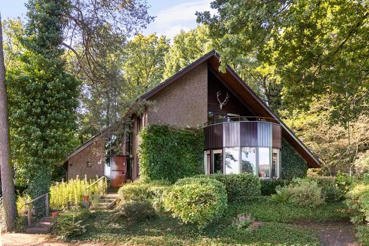 Photo of property Hulhorstweg 28, Beekbergen