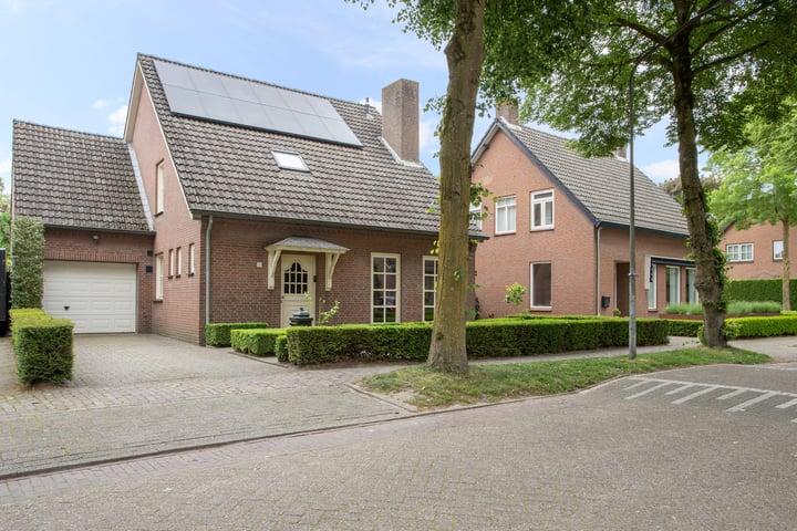 Hulsbossen 20 in Hooge Mierde