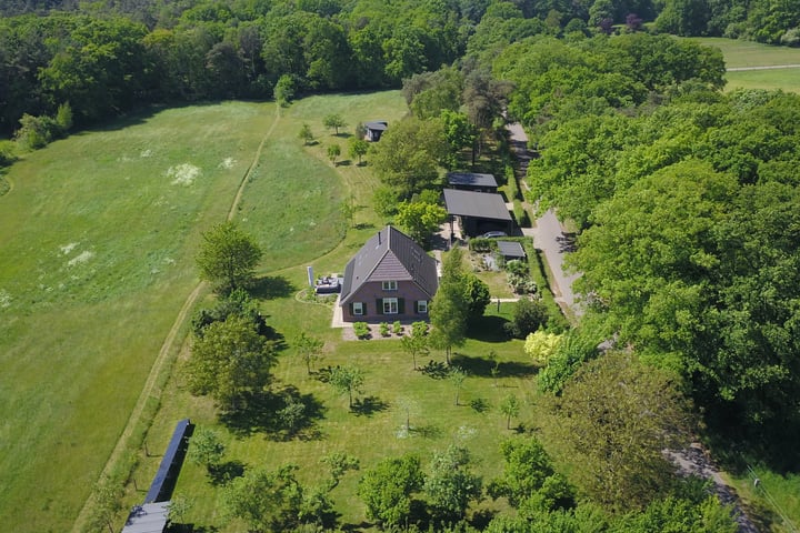 Photo of property Hulzerdijk 3, Almen