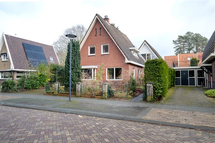 Hunenbaan 2 in Emmen