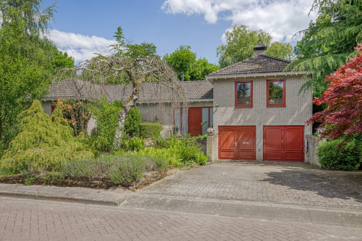 Hunenborg 5 in Eindhoven foto