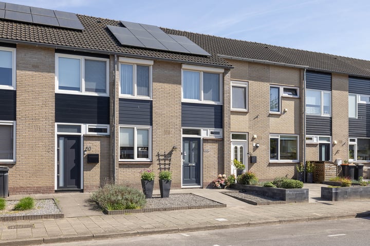 Hunenborglaan 78 in Oldenzaal foto