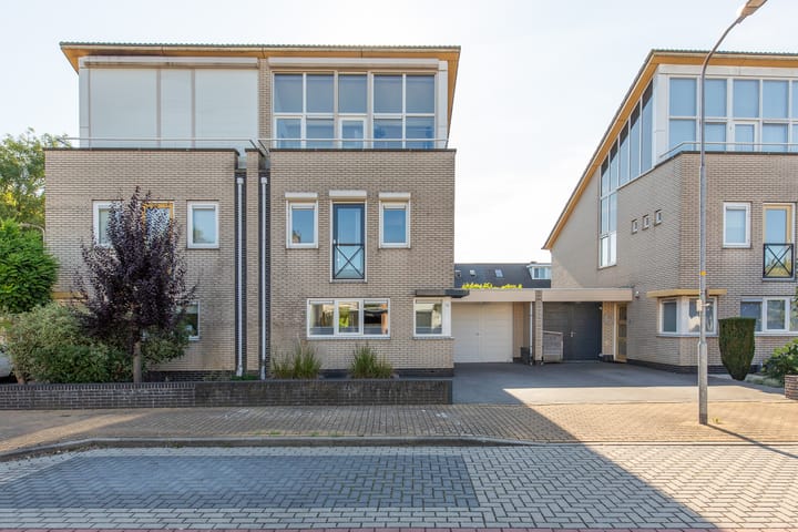 Photo of property Hunneschansallee 51, Duiven
