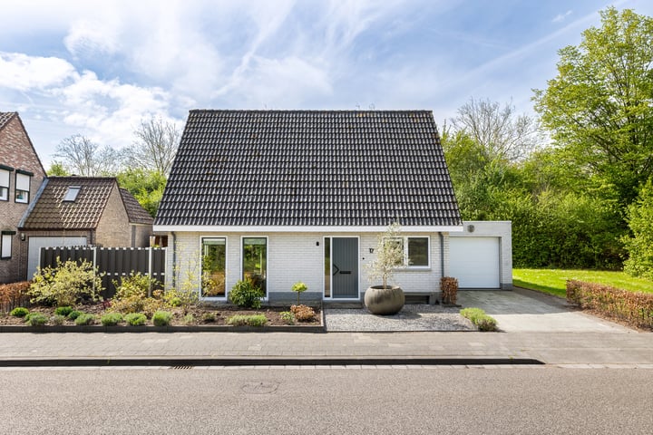 Hunzelaan 17 in Terneuzen Foto