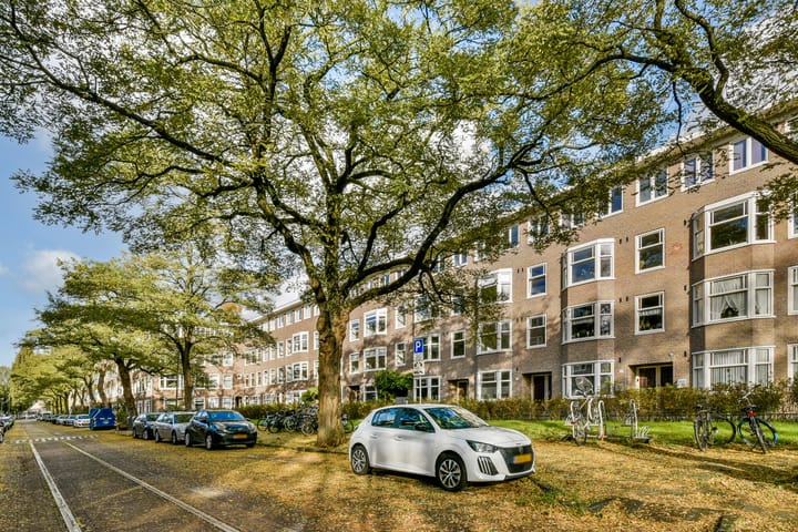 Hunzestraat 135-H in Amsterdam foto