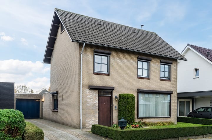 Huygensstraat 14 in Vlierden