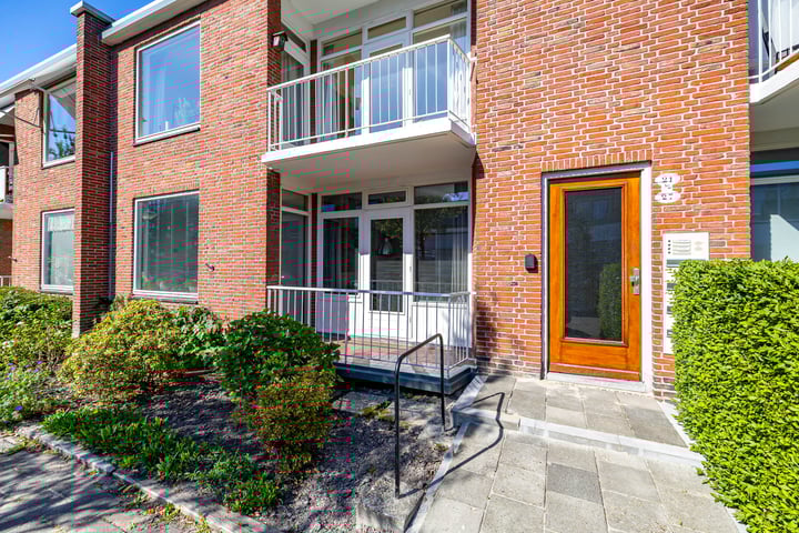 Photo of property Huygensstraat 23, Groningen