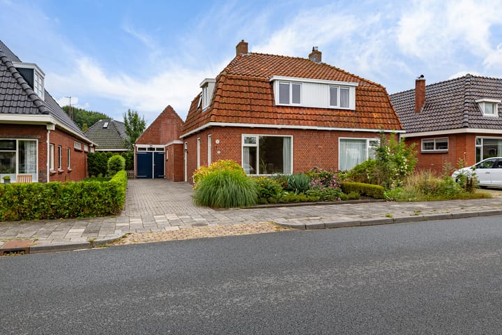 Photo of property Hynstewaed 12, Stiens