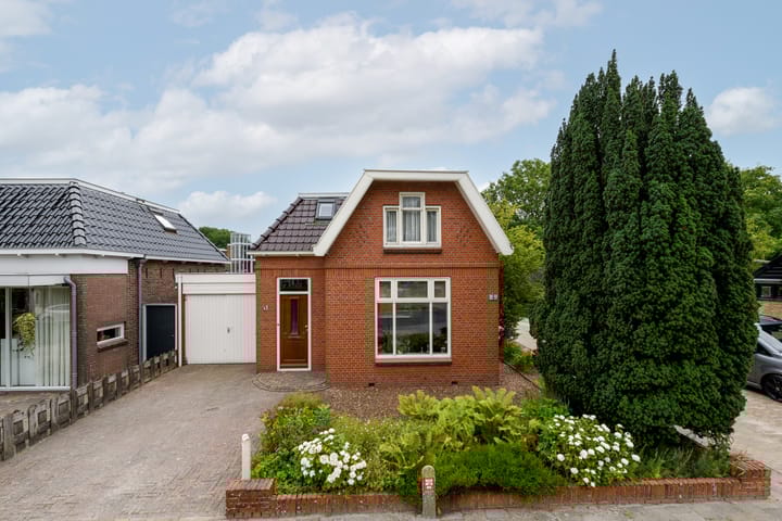 Photo of property Hynstewaed 2, Stiens