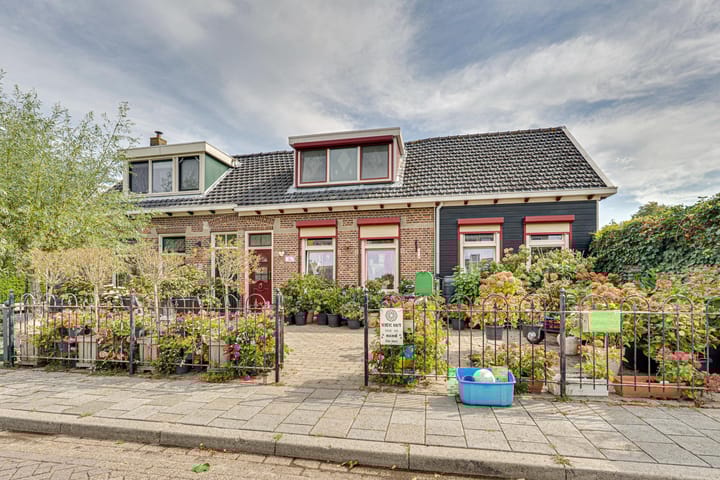 I.G.J.van den Boschstraat 19 in Wilhelminadorp