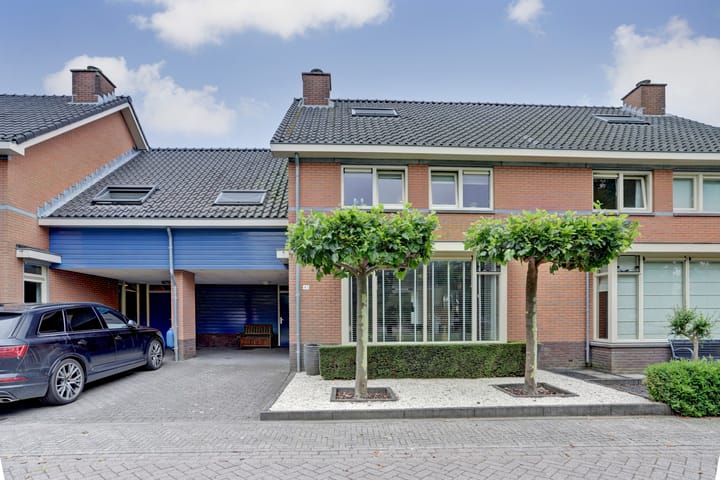 I.G.J.van den Boschstraat 43 in Wilhelminadorp
