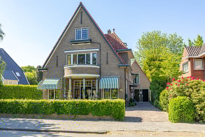 Iepenlaan 10 in Assen