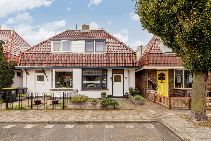Iepenlaan 16 in Beverwijk