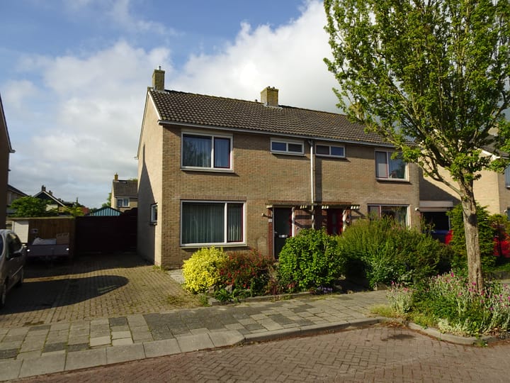 Iepenlaan 31 in Wieringerwaard
