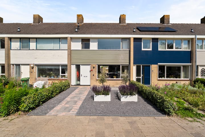 Iepenlaan 43 in Schagen