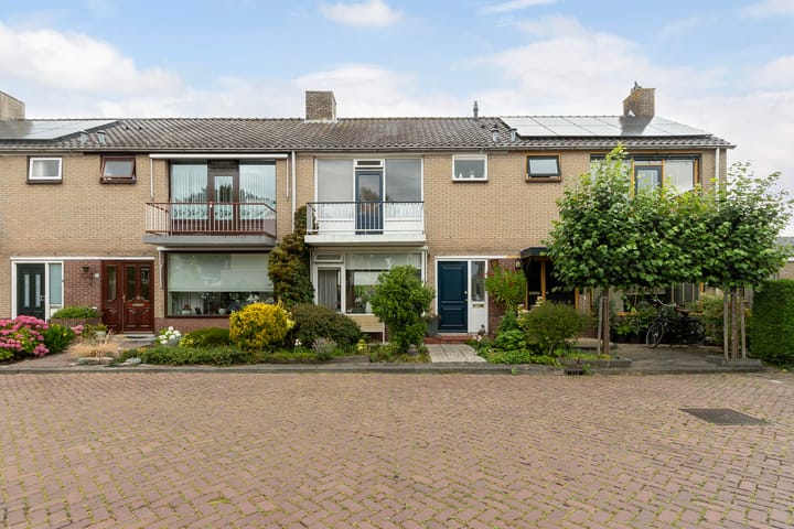 Photo of property Iepenlaan 48, Dordrecht