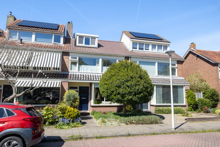 Iepenlaan 49 in Castricum