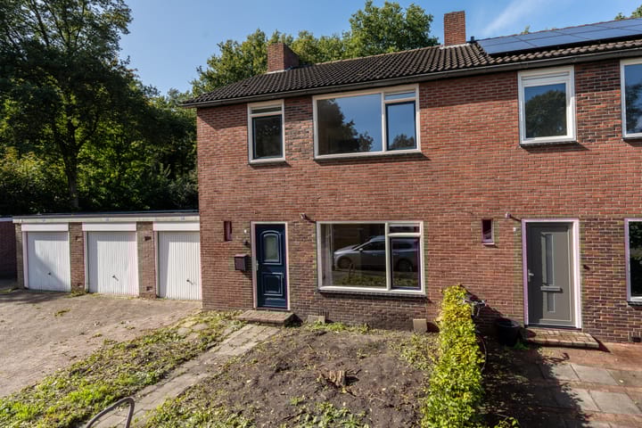 Iepenlaan 6 in Stadskanaal