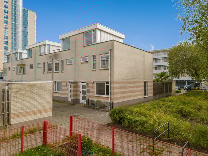 Iepenlaan 6F in Spijkenisse
