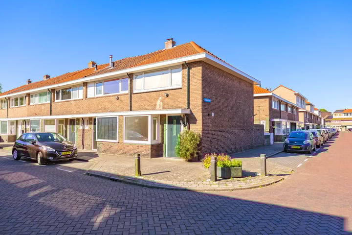 Iepenstraat 16 in IJmuiden