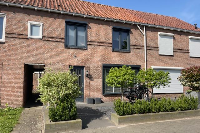 Iepenstraat 35 in Oss