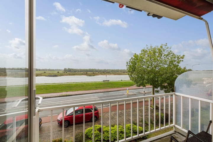Photo of property IJsselkade 64, Deventer