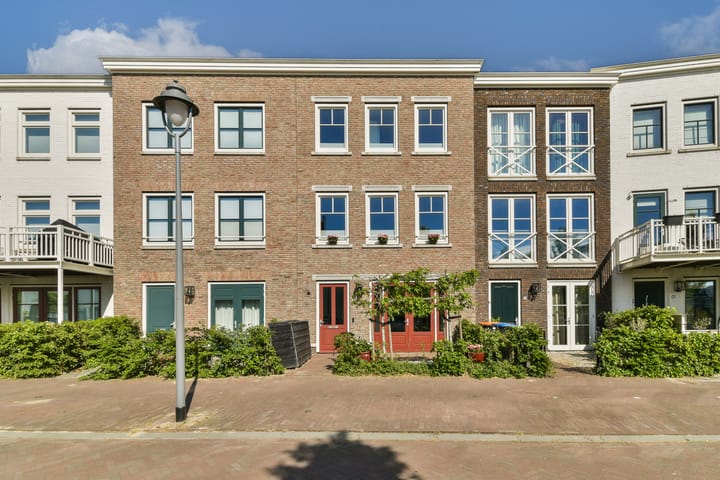 IJsseloogwal 17 in Gouda foto
