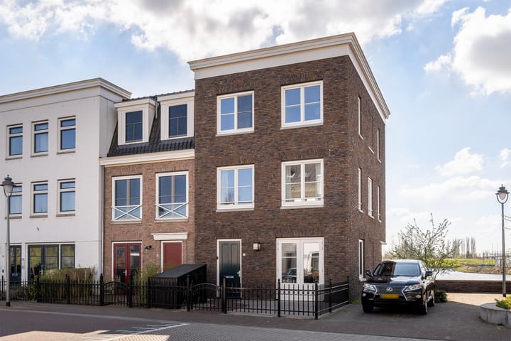 IJsseloogwal 81 in Gouda