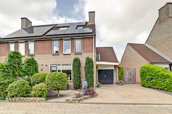 IJsvogellaan 7 in Leerdam