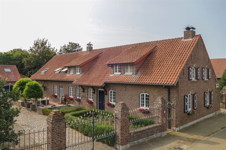 Illikhoven 9B in Roosteren