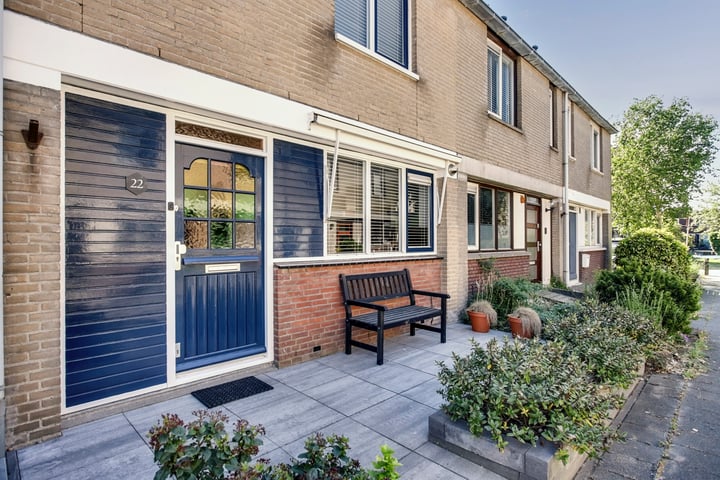 Ina Dammanstraat 22 in Zaandam