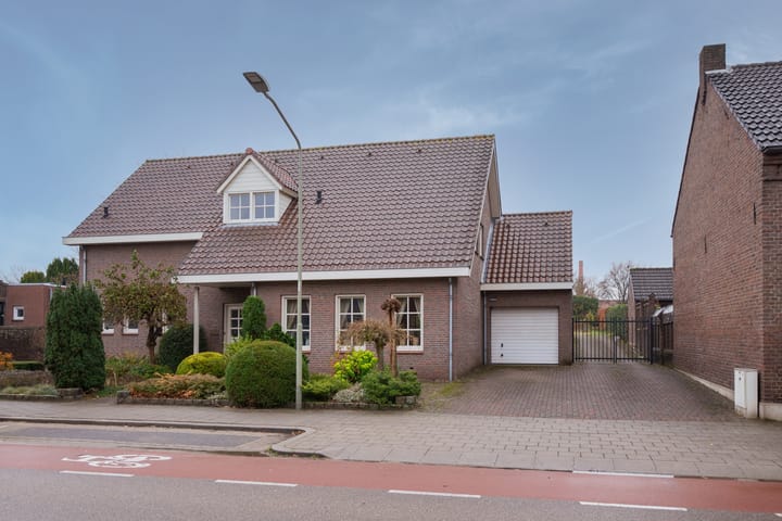 Photo of property Industriestraat 74, Tegelen