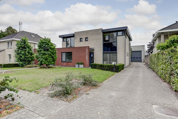 Photo of property Industrieweg 5, Oost West en Middelbeers