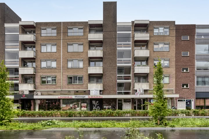 Ir J.P. van Muijlwijkstraat 150 in Arnhem