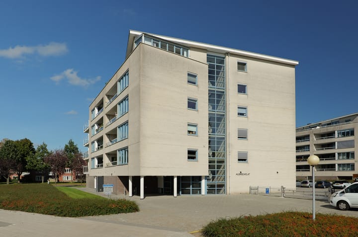 Ir. J.W. Albardastraat 60 in Assen