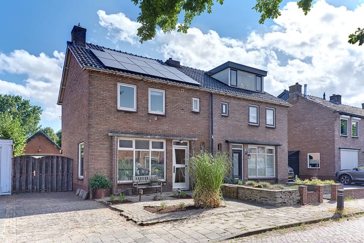 Photo of property Ir. Lelystraat 23, Harderwijk