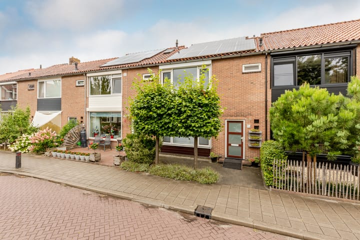 Ir Lelystraat 9 in Nieuwerkerk aan den IJssel