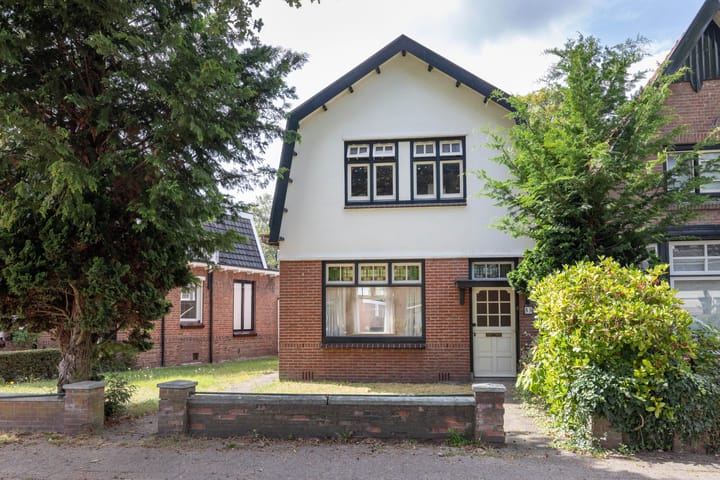 Photo of property ir. M. Schefferlaan 53, Hengelo