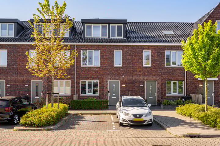 Ireen Wüststraat 58 in Schiedam